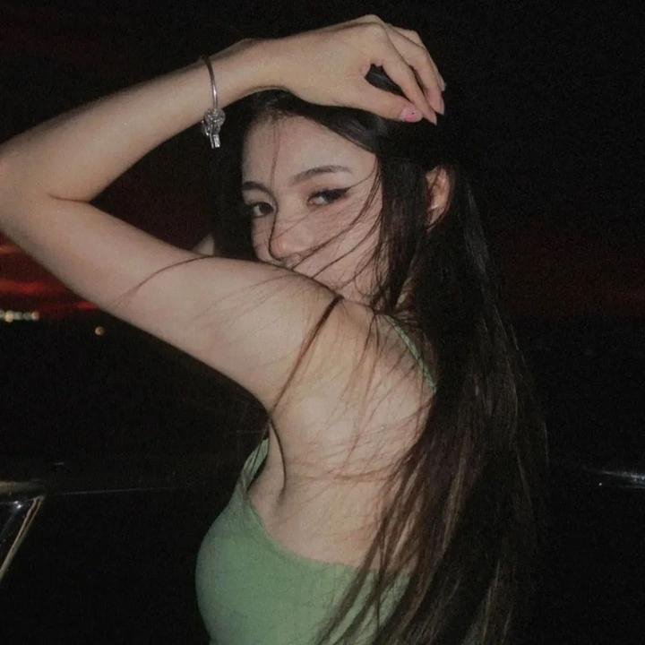 穿越后，我成了冷面煞神的掌心宝